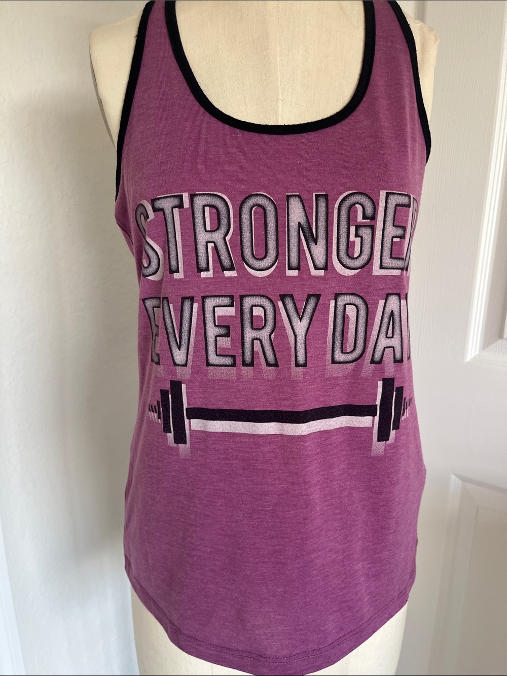 Women’s Purple 'Stronger Every Day' Activewear Tank Top Athletic Weight Lifting
